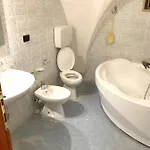 Apartment Modern In With Air Conditioning Gallipoli