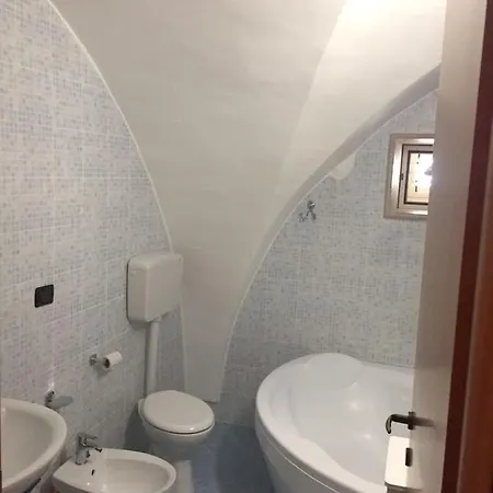 Modern In With Air Conditioning דירה