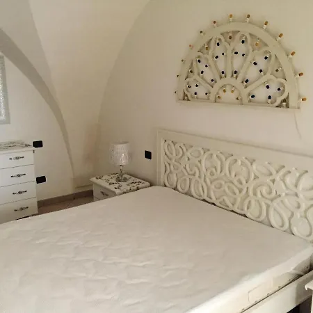 דירה Modern In With Air Conditioning