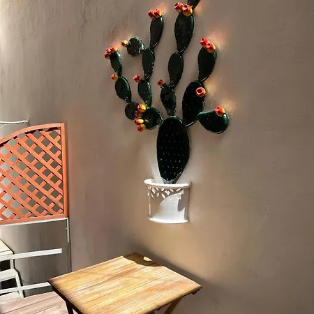 דירה Modern In With Air Conditioning