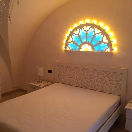 Modern In With Air Conditioning Apartment