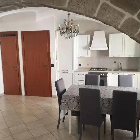 Apartment Modern In With Air Conditioning