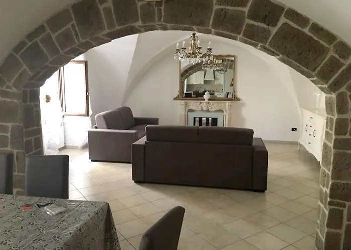 Modern In With Air Conditioning *